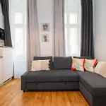 Washingtonova Cr شقة