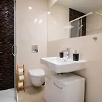 Washingtonova Cr شقة *