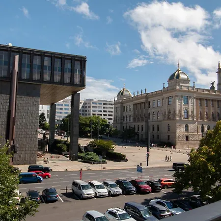 Washingtonova Cr شقة *