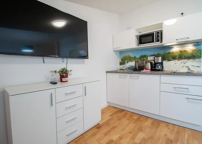 Washingtonova Cr Apartment